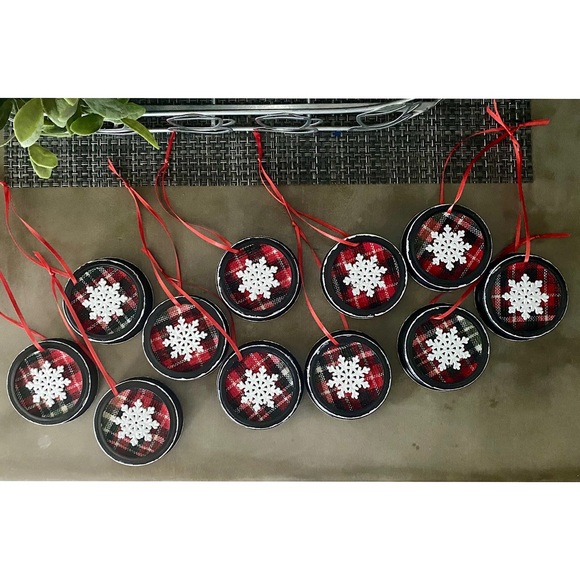 11 Farmhouse Christmas Tree Ornaments - Picture 3 of 3